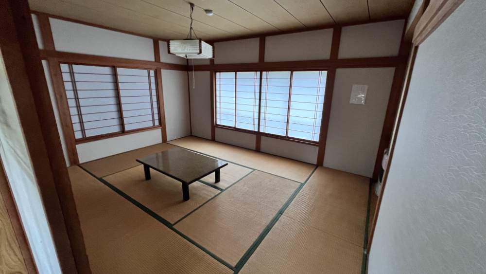 One of the luxury Japanese style rooms.
